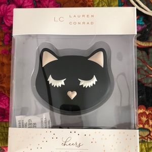 Lauren Conrad kitty cat charger